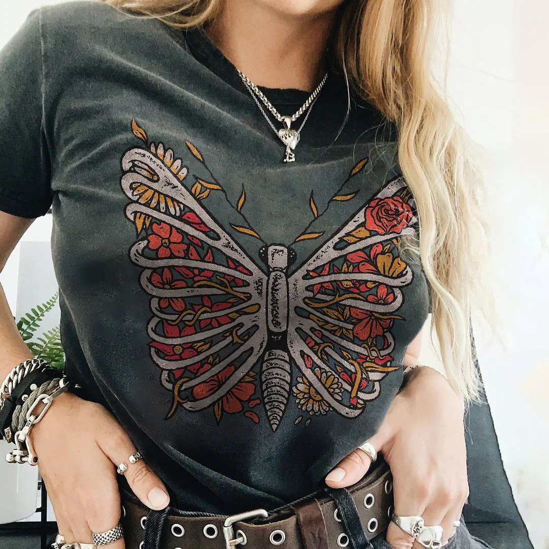 BUTTERFLY PRINTED WOMEN'S T-SHIRT